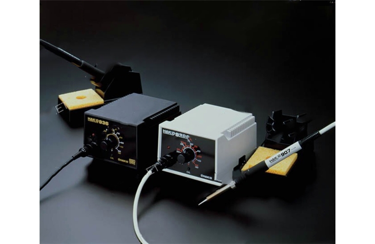 Hakko 93612 Soldering Station ESD Safe w/ Medium Iron