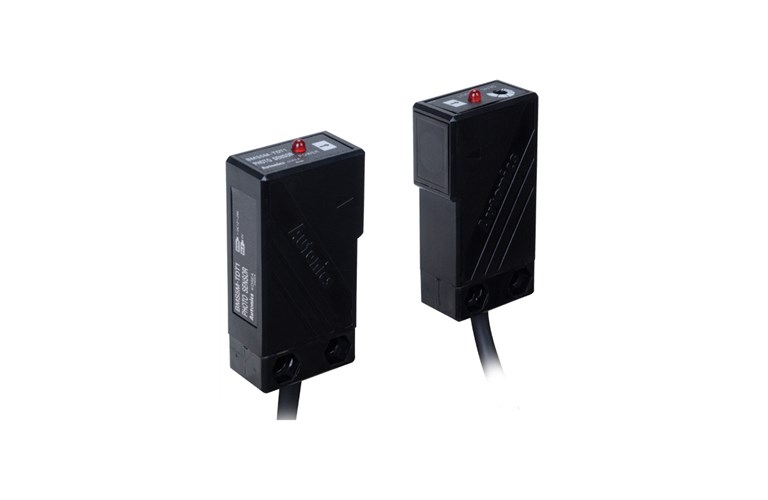 Autonics BMS300-DDT-P Photoelectric Sensor, Diffuse Reflective, Light ...